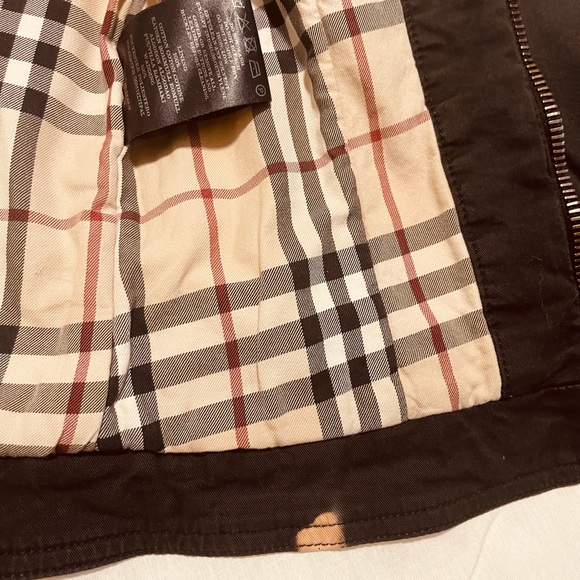 💐BURBERRY SHORT BLACK JACKET 💐 - Picture 2 of 4